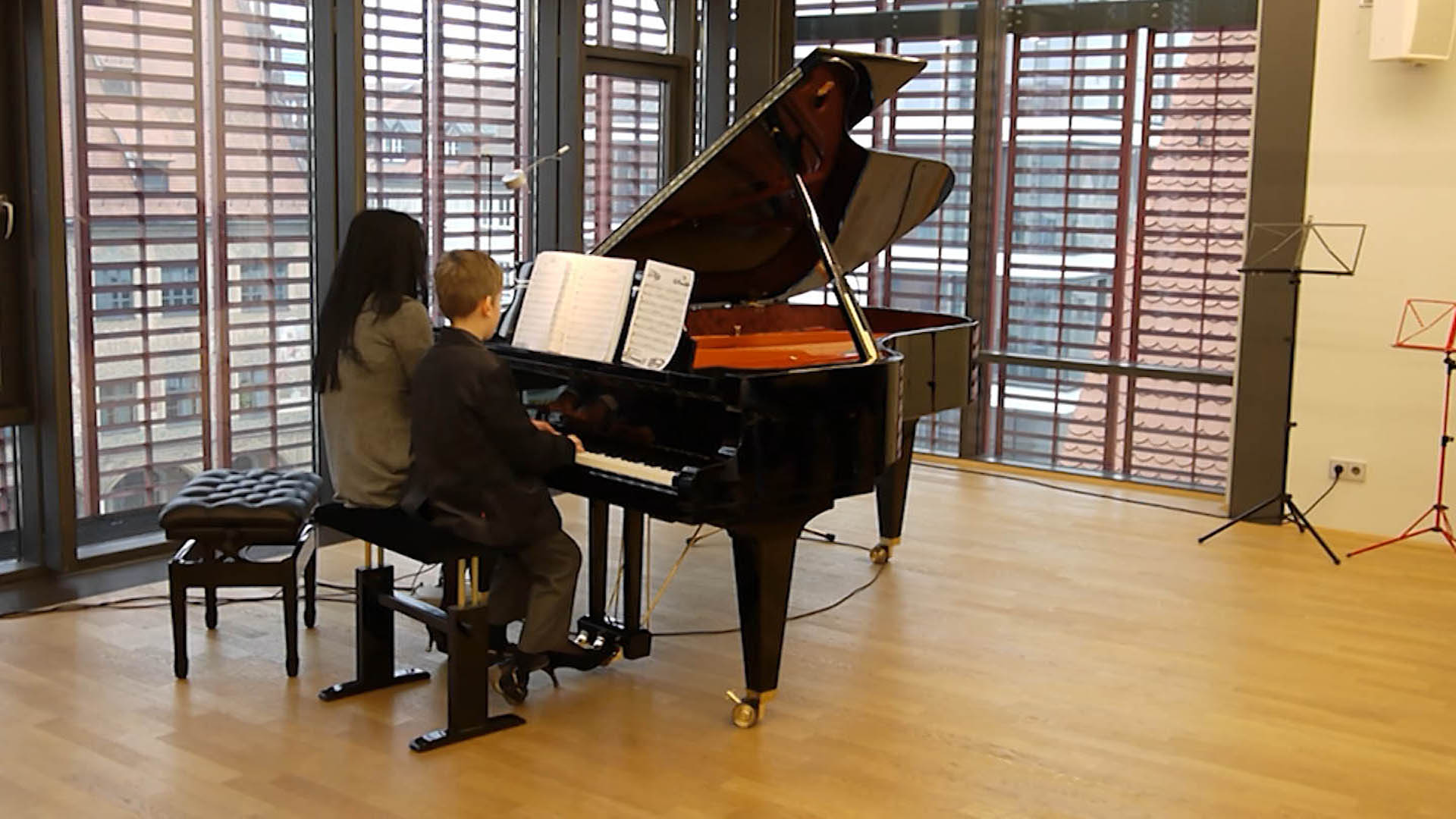 Vorspiel und Konzerten Jing Br�ckner